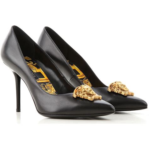 secret sales versace shoes|Women's Versace Shoes Sale .